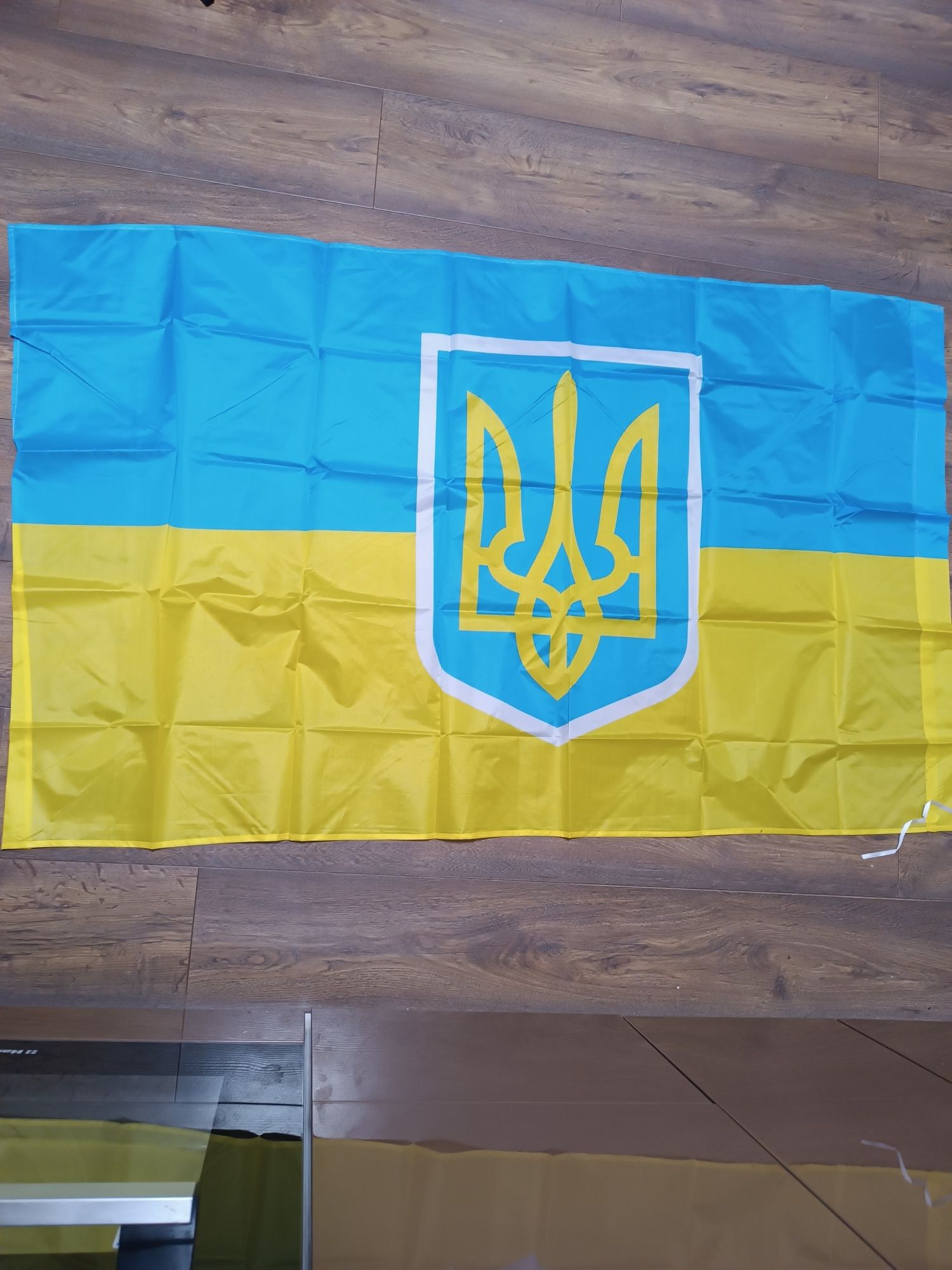 Прапор України - здоровий - новий