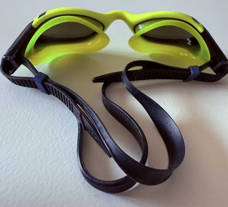 Speedo Biofuse 2.0 - profesjonalne okulary antyfog do pływania unisex