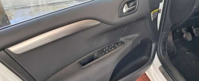 Citroën C4 1.6 HDi – 2012 – Bom estado geral |  negociáveis