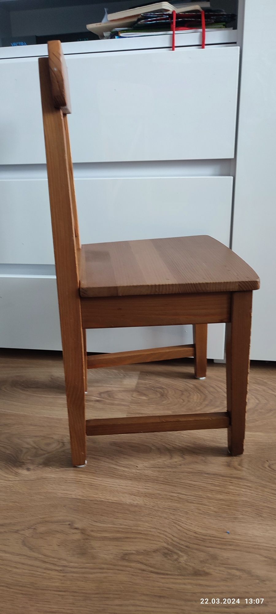Krzesełko Ikea leksvik