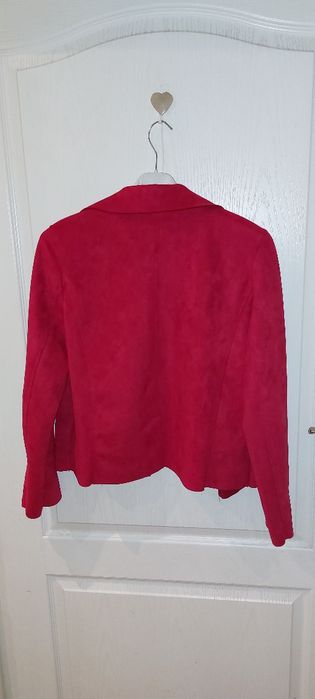 Żakiet czerwony zamszowy