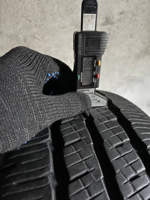 225/70/15c пара зимних шин