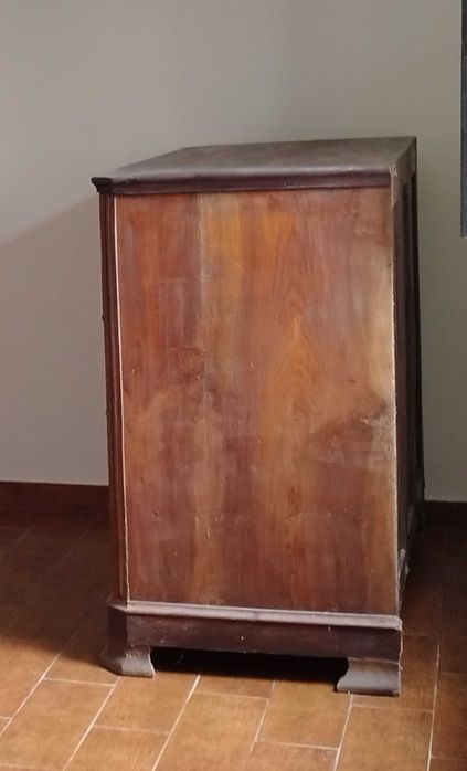 Cômoda Inglesa com segredo vintage