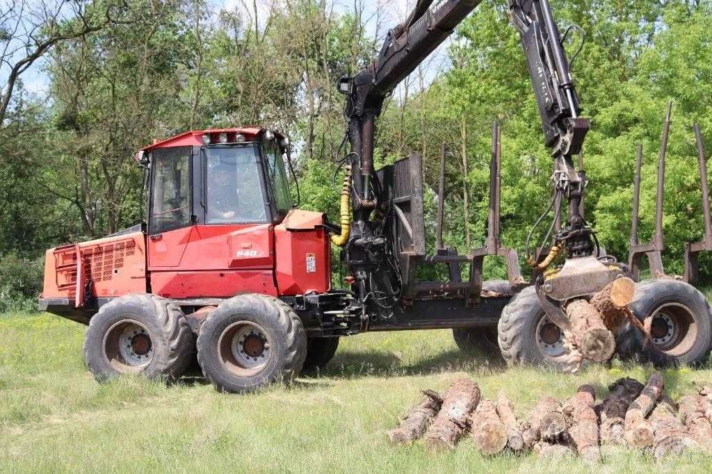 Форвардер Valmet 840.3