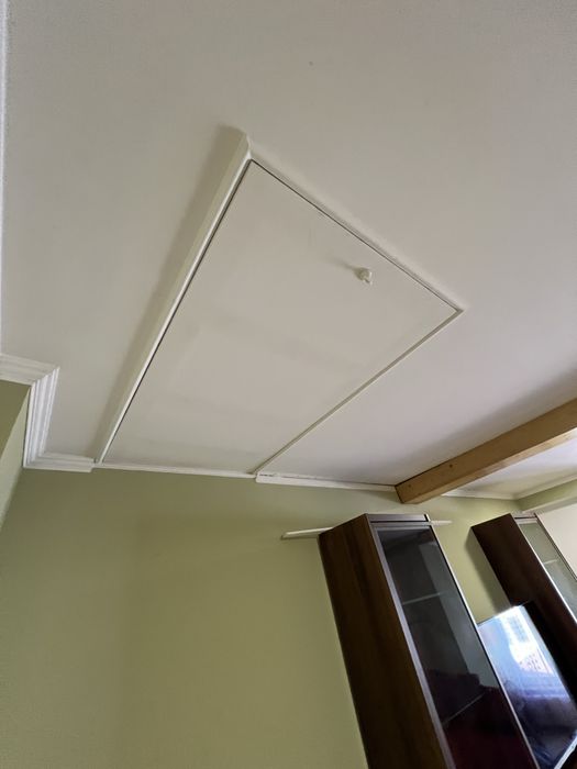 Півособняк із земельною ділянкою поруч центру міста