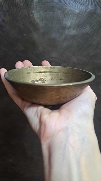 Чаши поющие. Співаюча чаша.