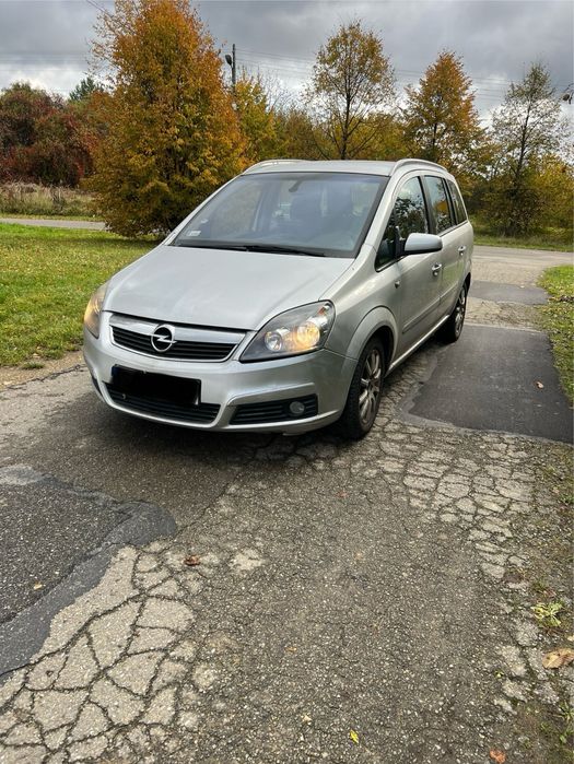 Opel Zafira 2006r 1.8 benzyna*Długie Opłaty*