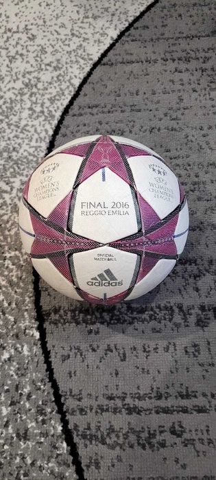 Piłka Adidas OMB UCL Finale 2016 Reggio Emilia Official Match Ball