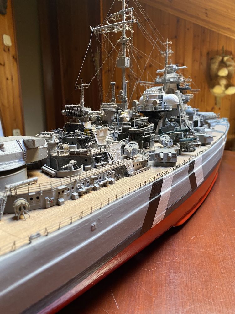 Navio “Bismarck”