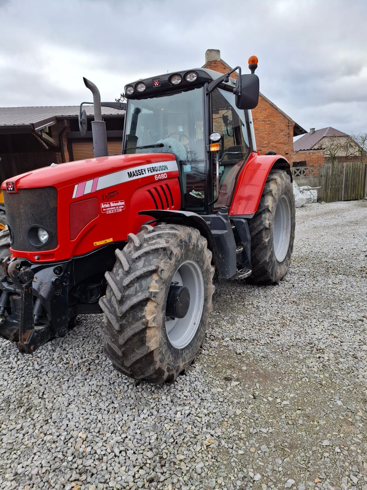 Ciągnik MASSEY FERGUSON 6480  2007 rok