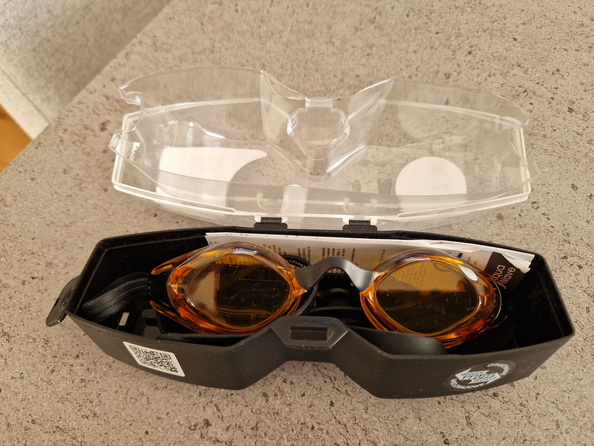 Nowe okularki do pływania WESDE marki Aguawave