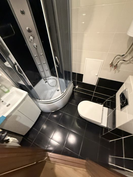 Перша оренда 2 кім по Гвардійській