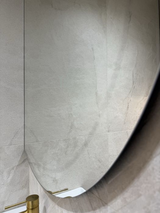 Półokrągłe lustro z podświetleniem led średnica 100 cm