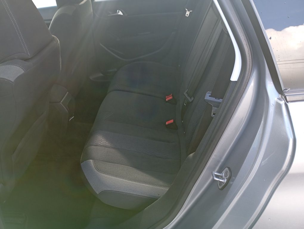Peugeot 308 swll