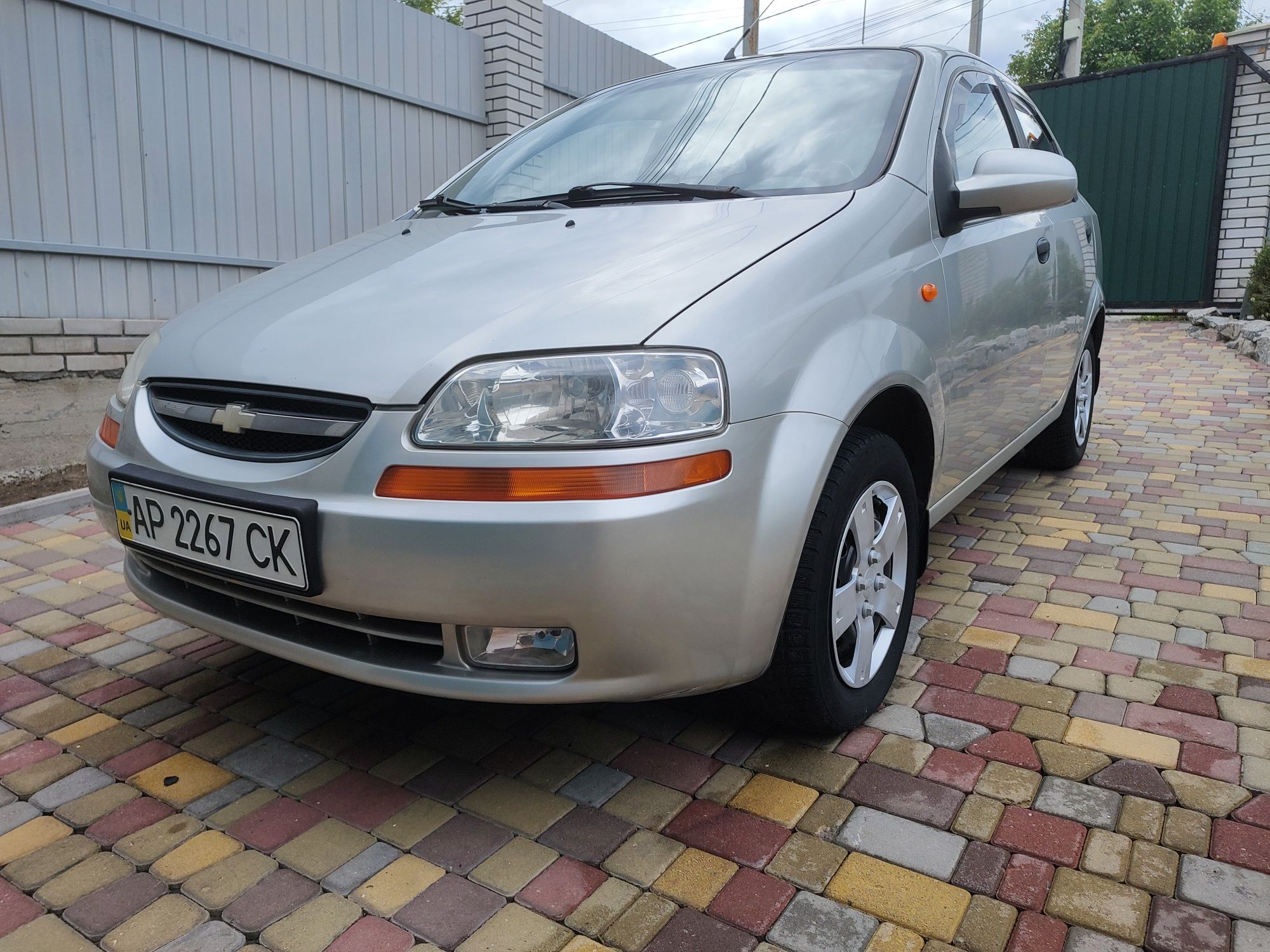 Chevrolet Aveo 2004 не крашеный