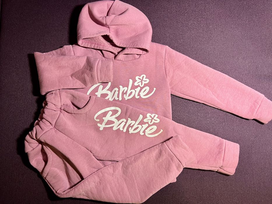 Теплий костюм на флісі на дівчинку Барбі  Barbie