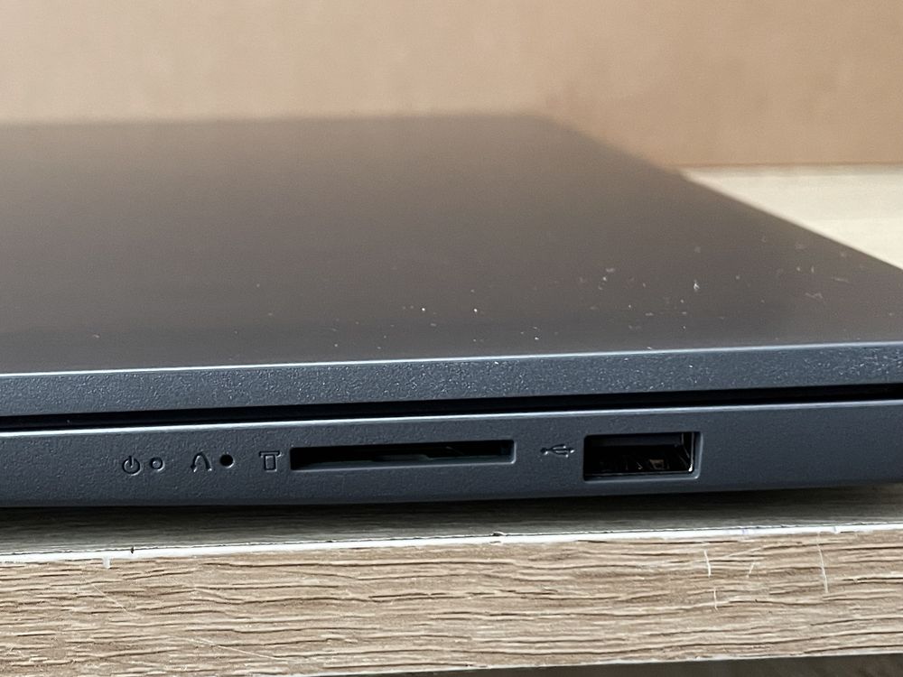 Продаю Lenovo IdeaPad 3 15ALC6