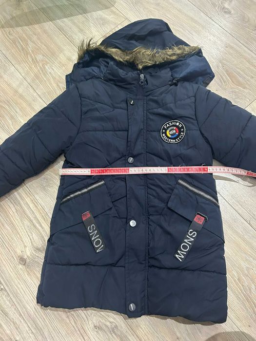 Теплий пуховик зимова куртка для хлопчика 10-12 років (136см)