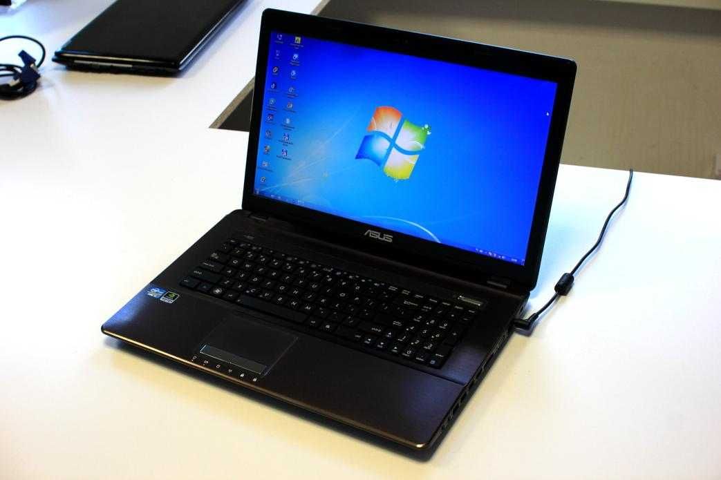 Laptop Asus Intel i5 4x2,5GHz Nvidia GeForce  15,6" Gwarancja