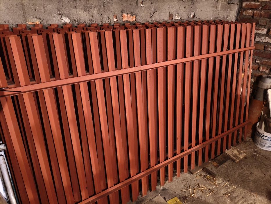 Nowe przęsła ogrodzeniowe metalowe