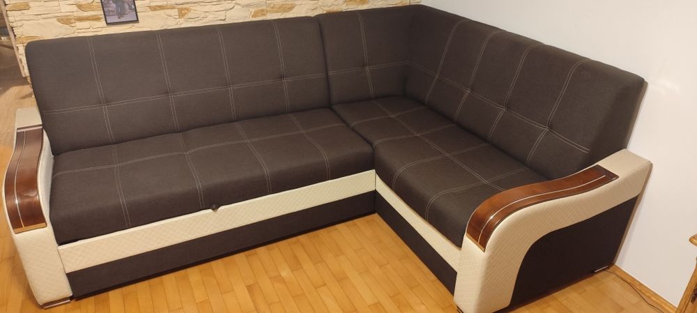 Narożnik z funkcją spania