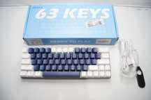 HUO JI CQ63 Kompaktowa Bezprzewodowa Mechaniczna Klawiatura RGB
