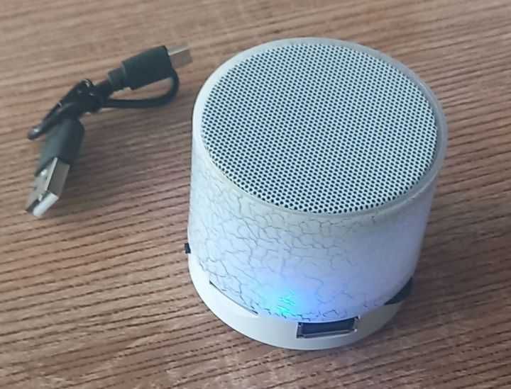 Bluetooth колонка з підсвіткою