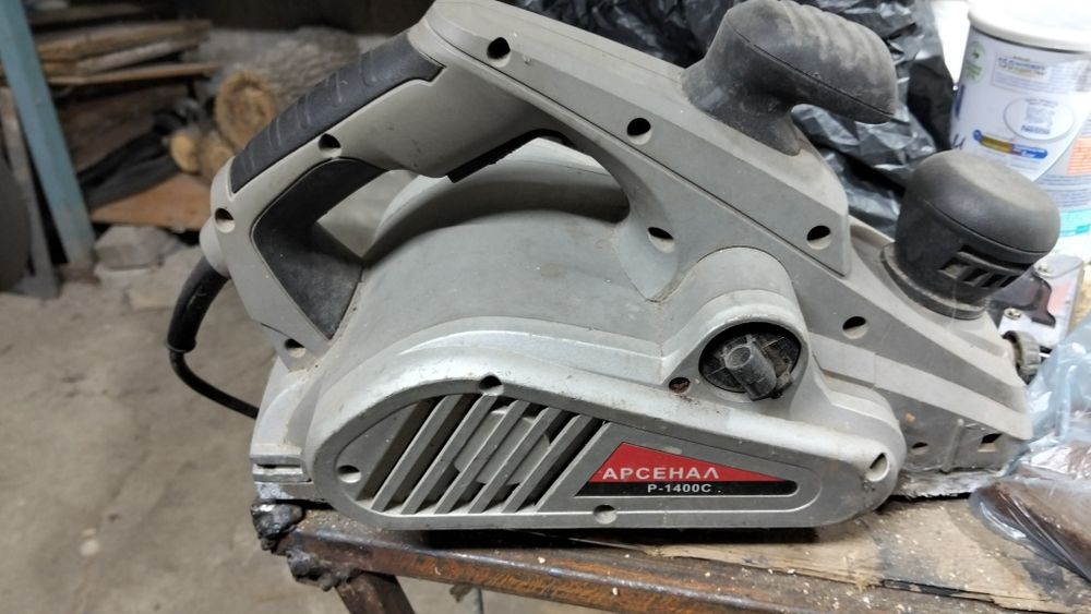 Продам рубанок в хорошем состоянии