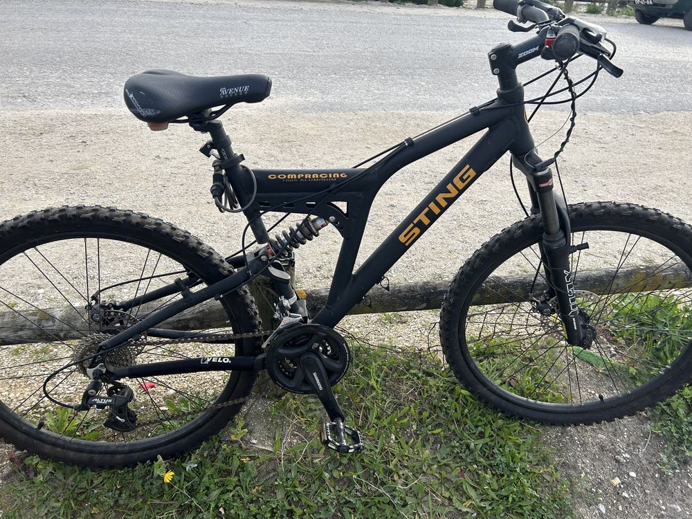 Bicicleta praticamente não usada