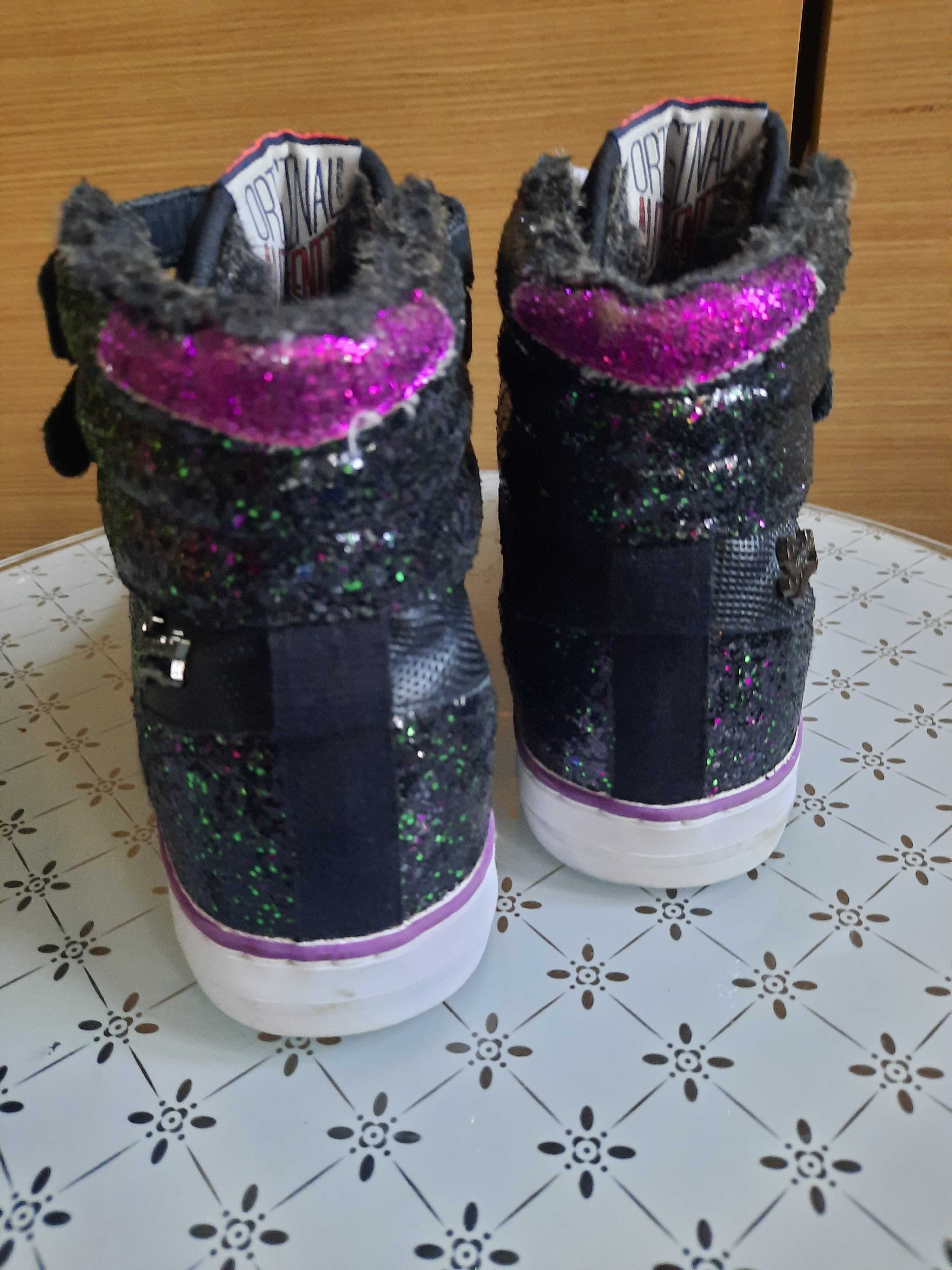 Trampki SUPERDRY, świetne połyskujące oryginalne roz.39