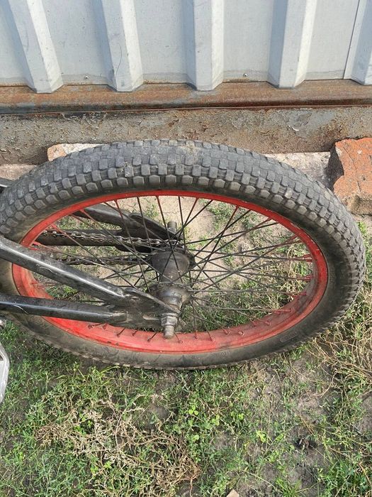 подам велосипед бмх (BMX)