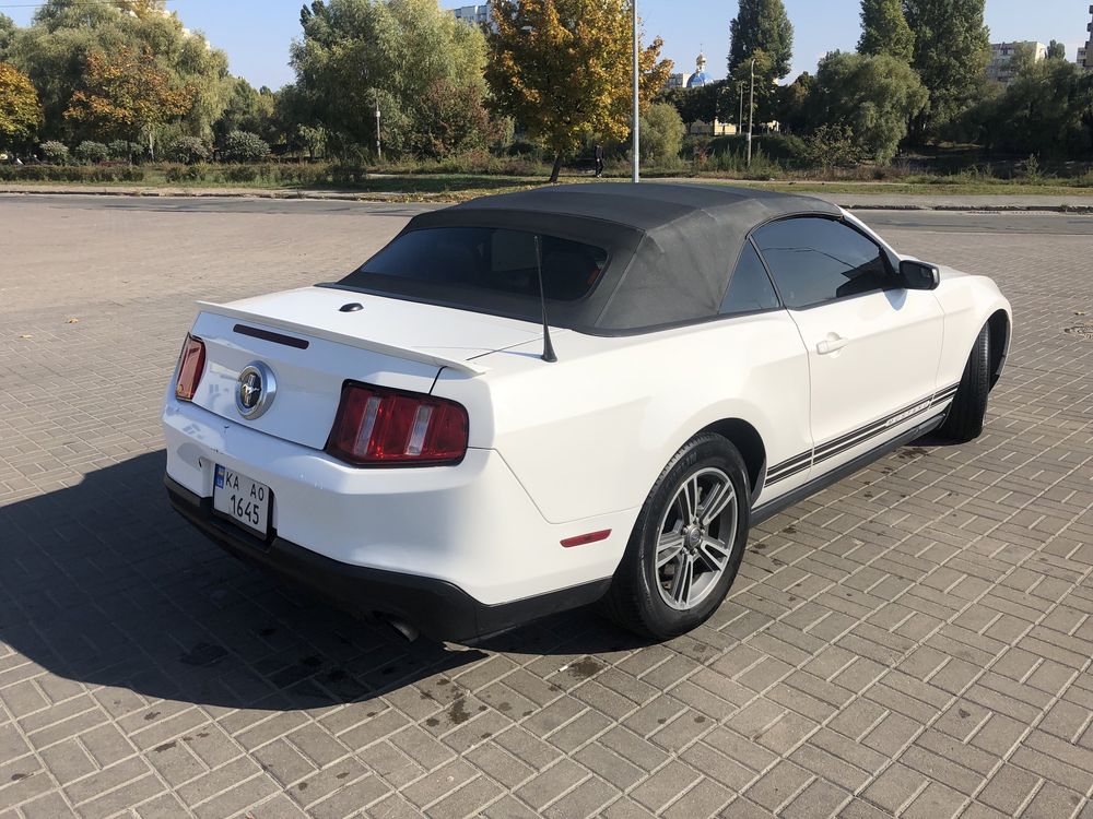 Ford Mustang Cabrio