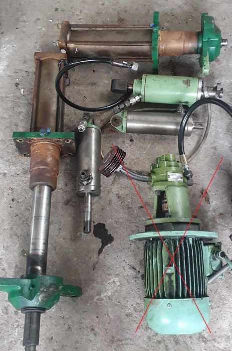 Prasa hydrauliczna osprzęt siłowniki silniki zbiornik rozdzielacz