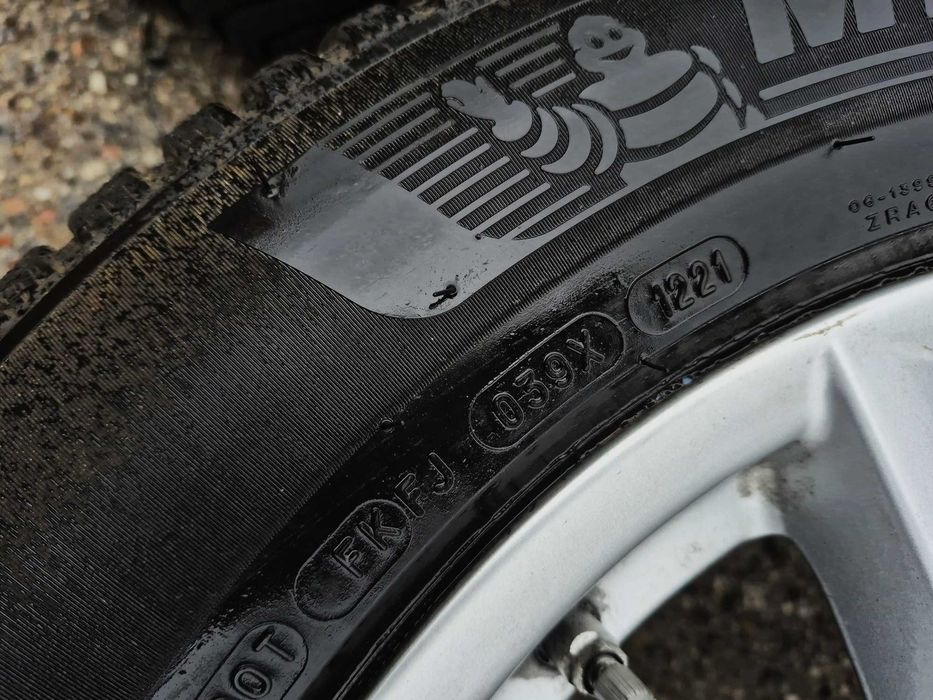 BMW X5 F15 Oryginał 18 Cali 5x120 Koła Całoroczne Michelin 6,5mm 2021r