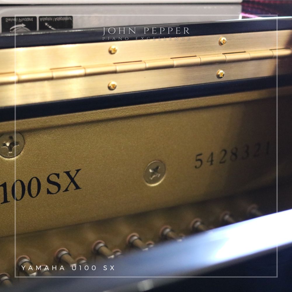 Piano Yamaha U100 SX (Como novo)