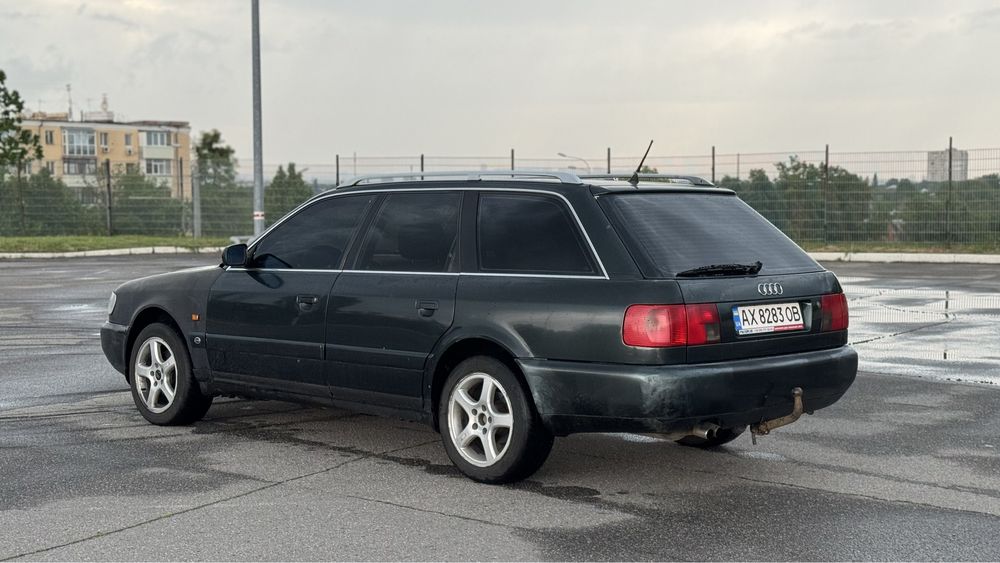 Audi A6 Avant C4 1995