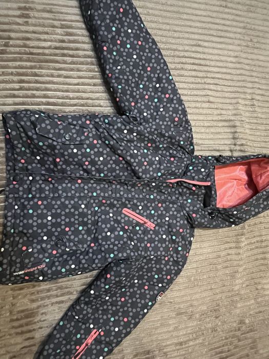 Куртка для дівчинки розмір 140