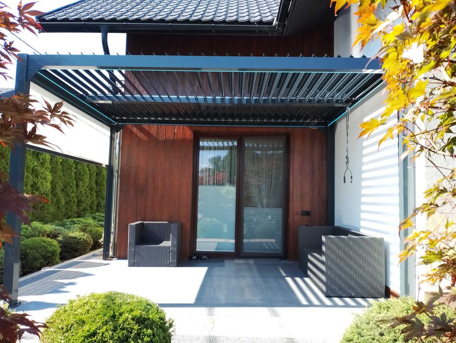 Pergola aluminiowa lamelowa bioklimatyczna altana ogrodowa 4x4 400x400