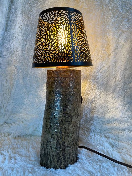 Lampa ręcznie robiona