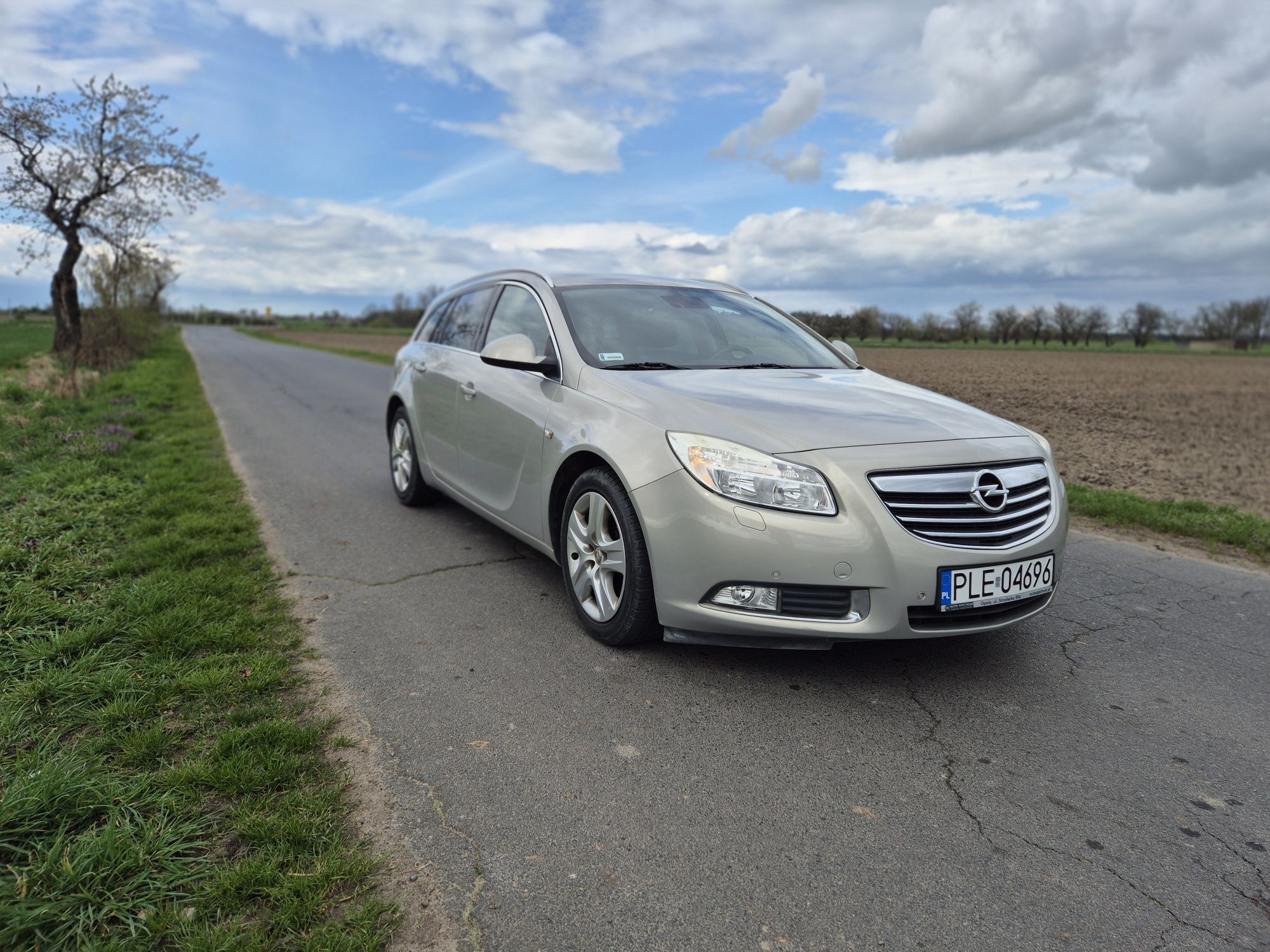 Opel Insignia 1.6 turbo benzyna