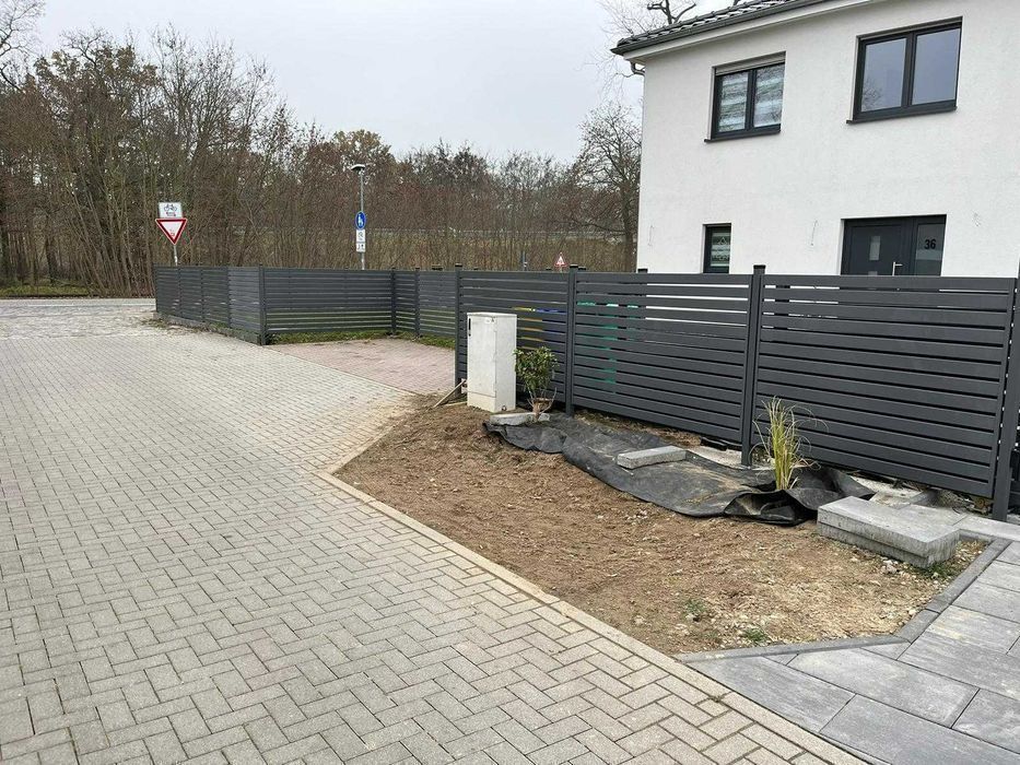 Tanie ogrodzenie frontowe / palisada / ogrodzenie nowoczesne