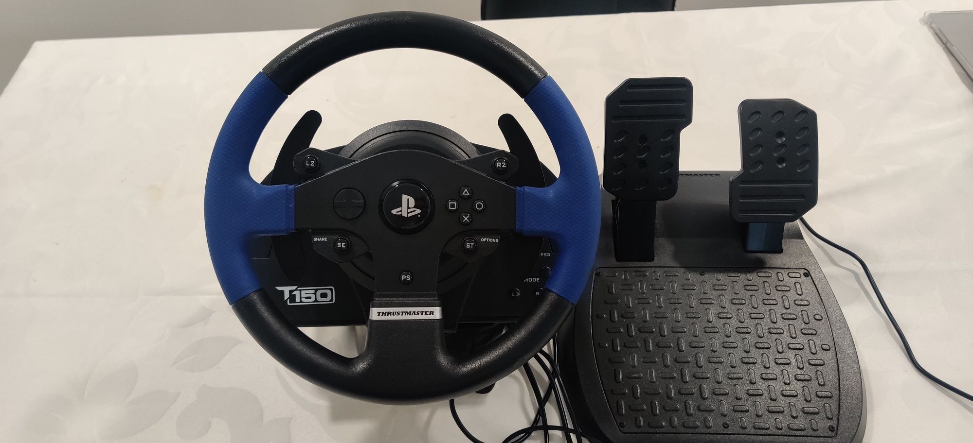 Vendo ou troco PS4 com volante e 5 jogos