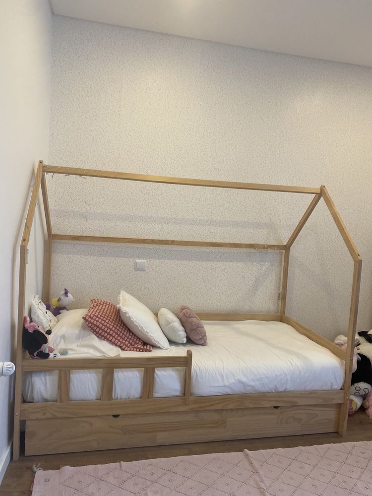 Cama “Casinha” NOVA