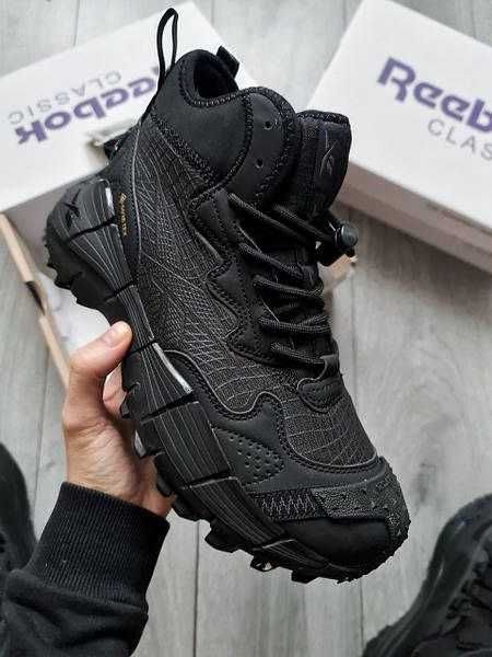 Чоловічі зимові кросівки Reebok gore-tex