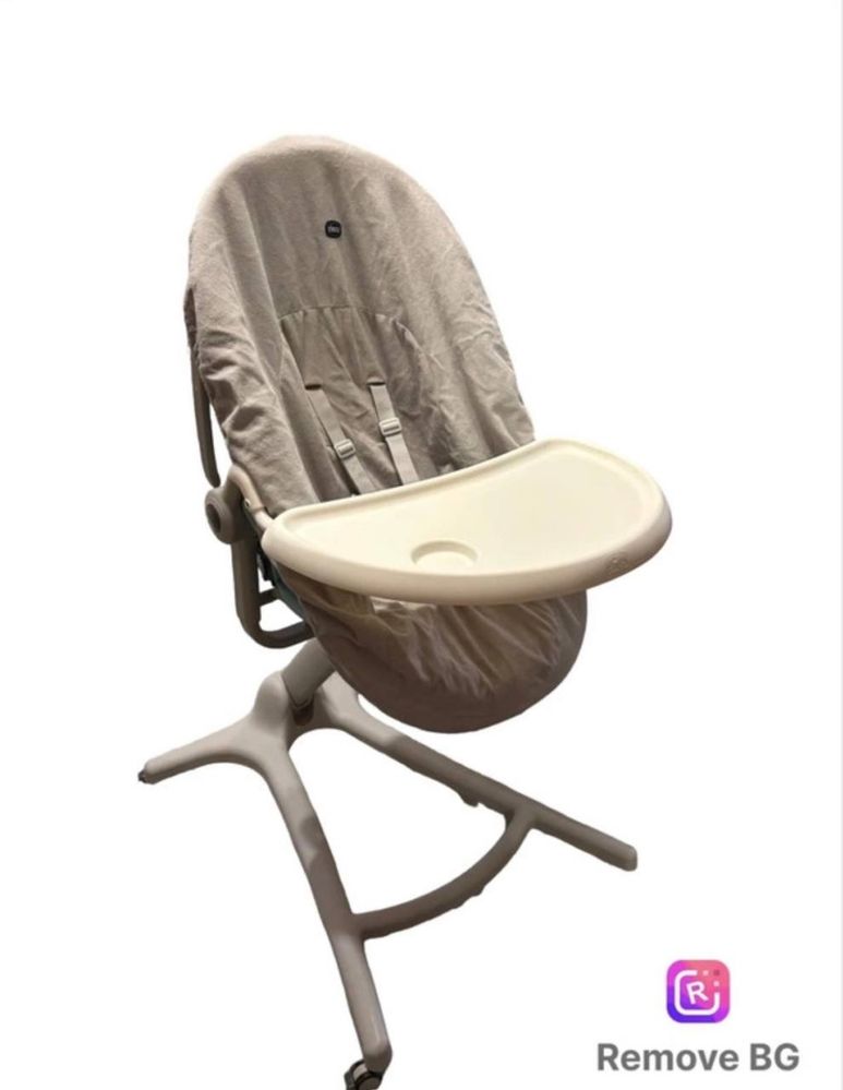Baby niania 4 w 1 ( łóżeczko/krzesełko ) Chicco
