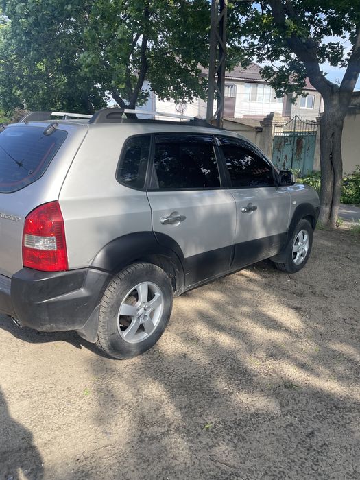 Hyundai tucson .