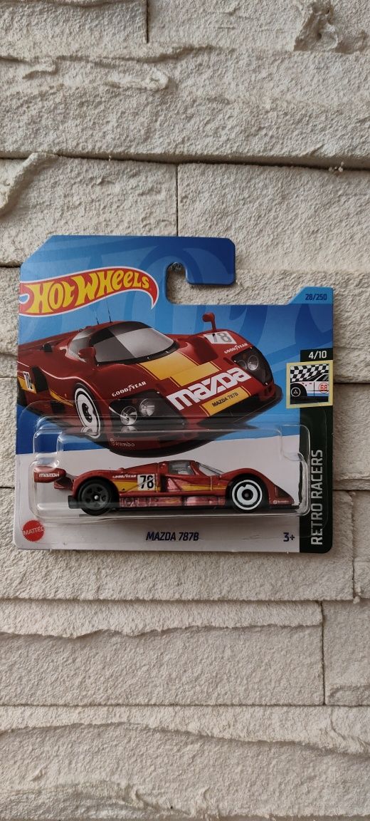 Mazda 787B Retro Racers Hot Wheels Le Mans red