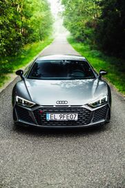 Odstąpię leasing nowego Audi R8