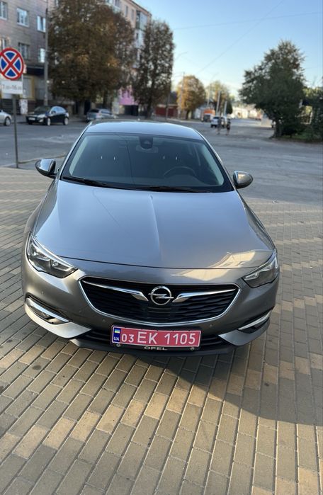Продам авто Opel Insignia 2018 економне,якісне авто