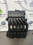 Колектор впускний 3.6 CC Passat 3.6 skoda volkswagen